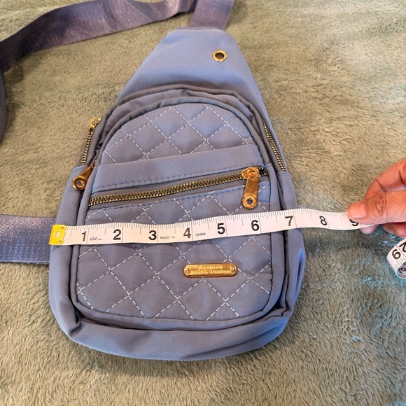 Quilted blue Crossbody Sling Bag with Gold Hardware - Picture 5 of 7